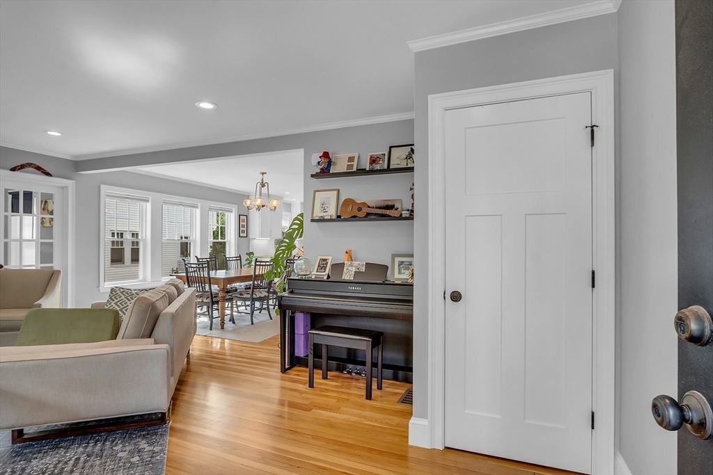 52-54 Webster Street, Unit 52 Arlington, MA 02474 - Photo 2 of 24