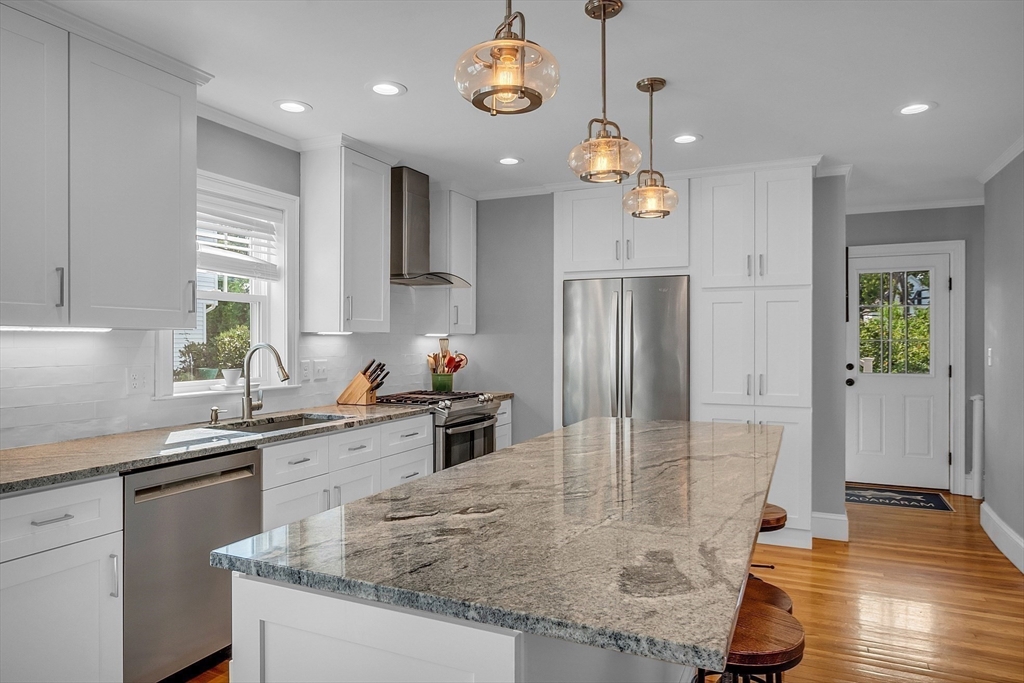52-54 Webster Street, Unit 52 Arlington, MA 02474 - Photo 6 of 24