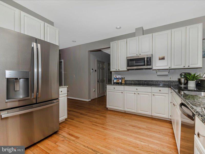 5701 Etzler Road Frederick, MD 21702 - Photo 14 of 60 Kitchen w/ Lots of Cabinets
