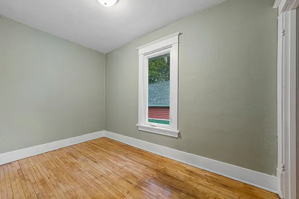 $180,000 | 322 East Vine Street, Mankato, MN 56001