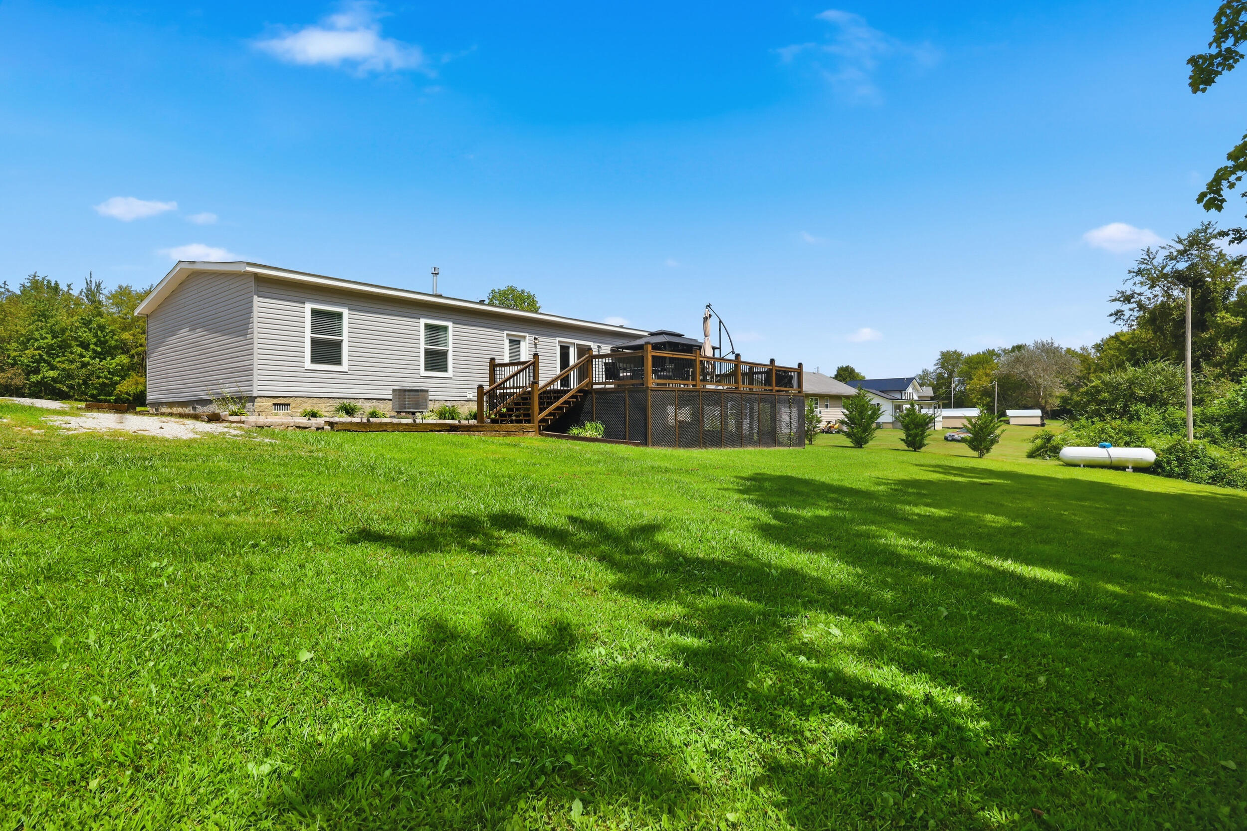 165 Cedar Point Road Tyner, KY 40486 - Photo 35 of 48 35_img_1011