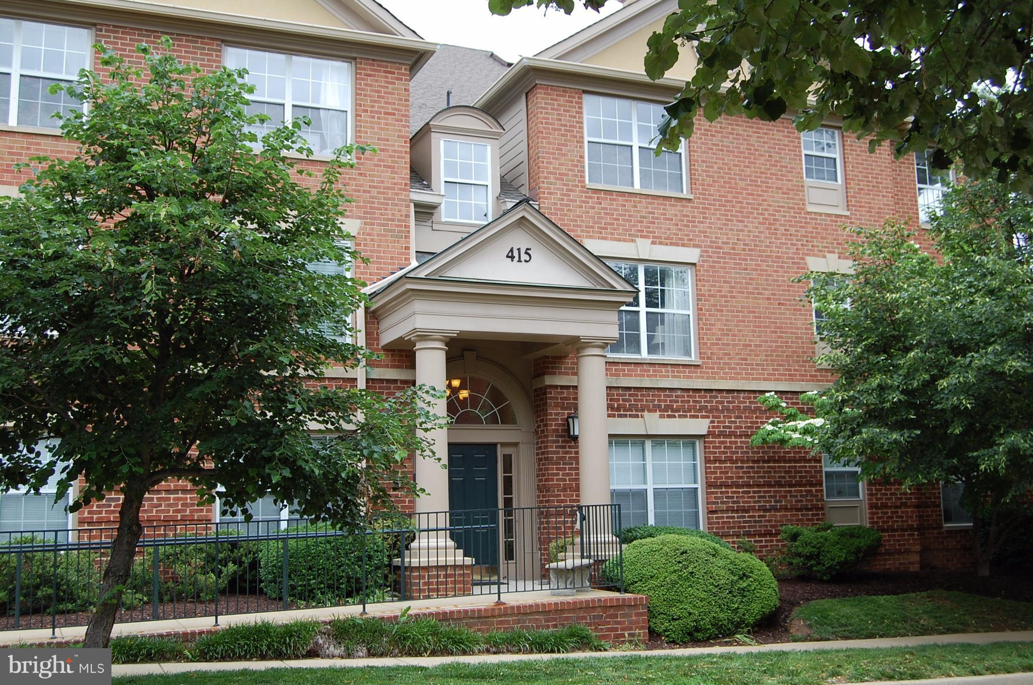 415 Ridgepoint Place, Unit 34 Gaithersburg, MD 20878 - Photo 1 of 1 415 Ridgepoint Pl Spacous Top Floor w. Loft
