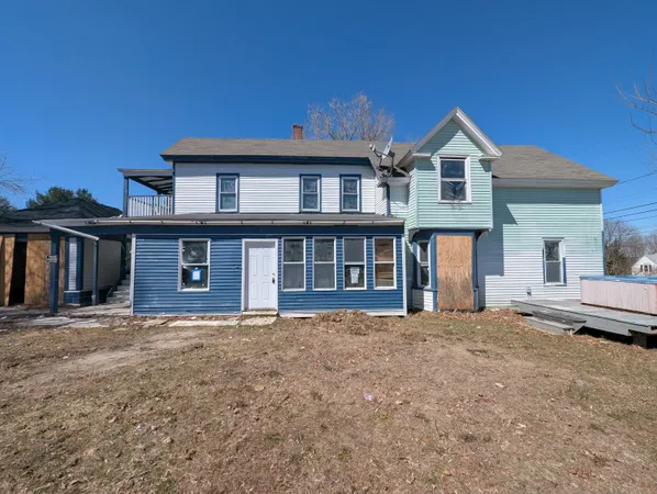 $199,000 | 113 7th Street, Auburn, ME 04210