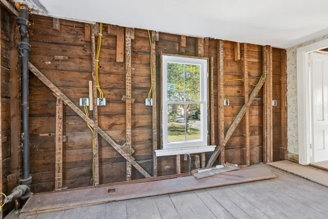 $699,000 | 73 High Street, South Portland, ME 04106