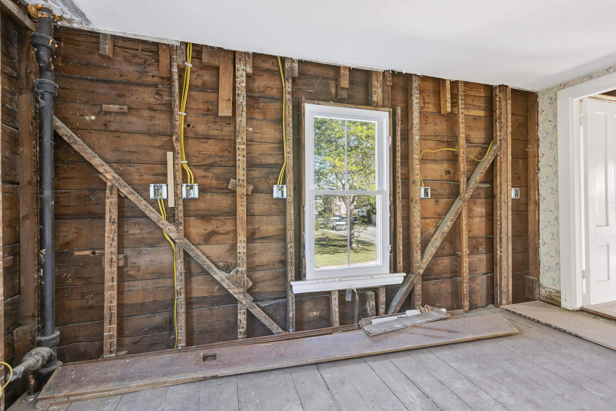 73 High Street South Portland, ME 04106 - Photo 27 of 28 15_73 High St._W5