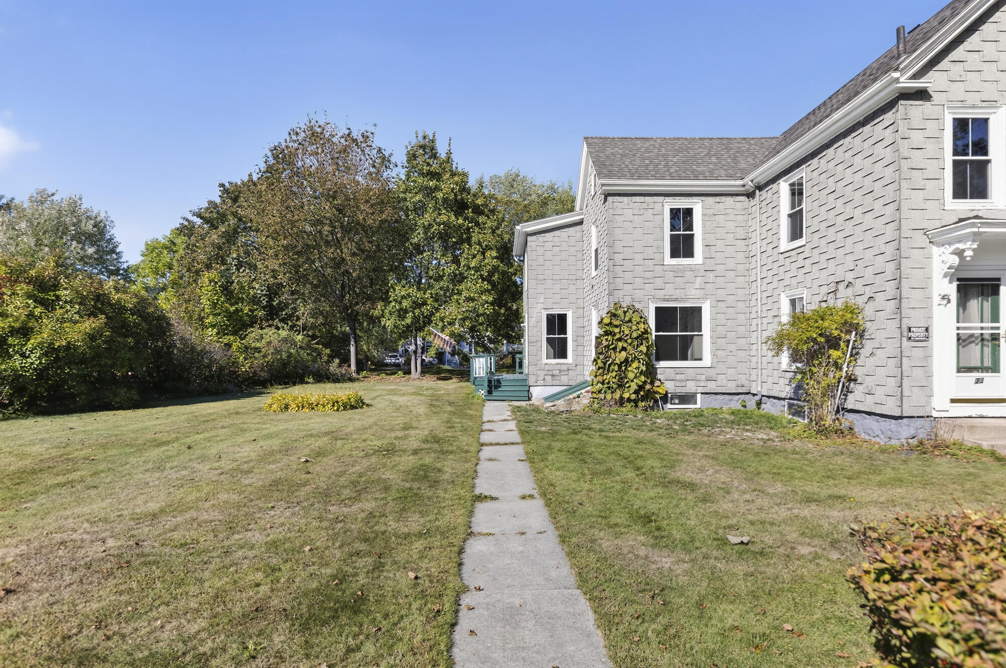 73 High Street South Portland, ME 04106 - Photo 4 of 28 22_73 High St._W5