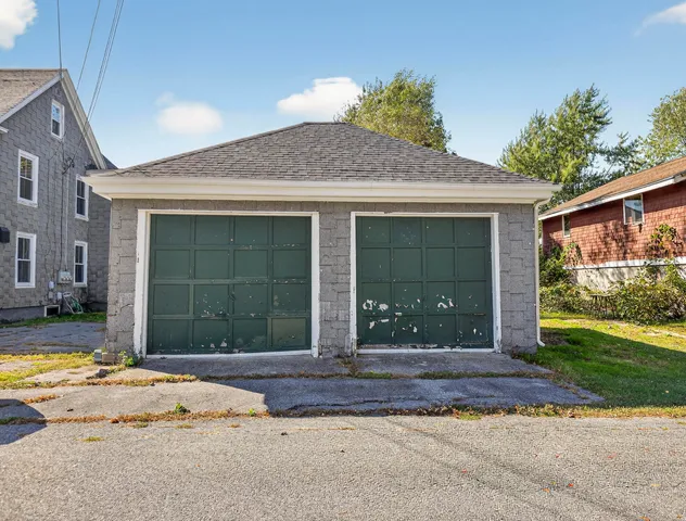 $699,000 | 73 High Street, South Portland, ME 04106