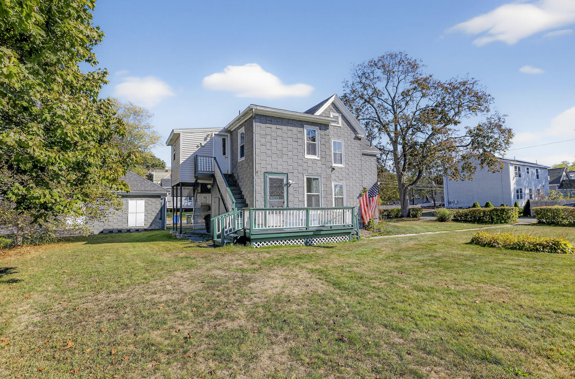 73 High Street South Portland, ME 04106 - Photo 9 of 28 27_73 High St._W5