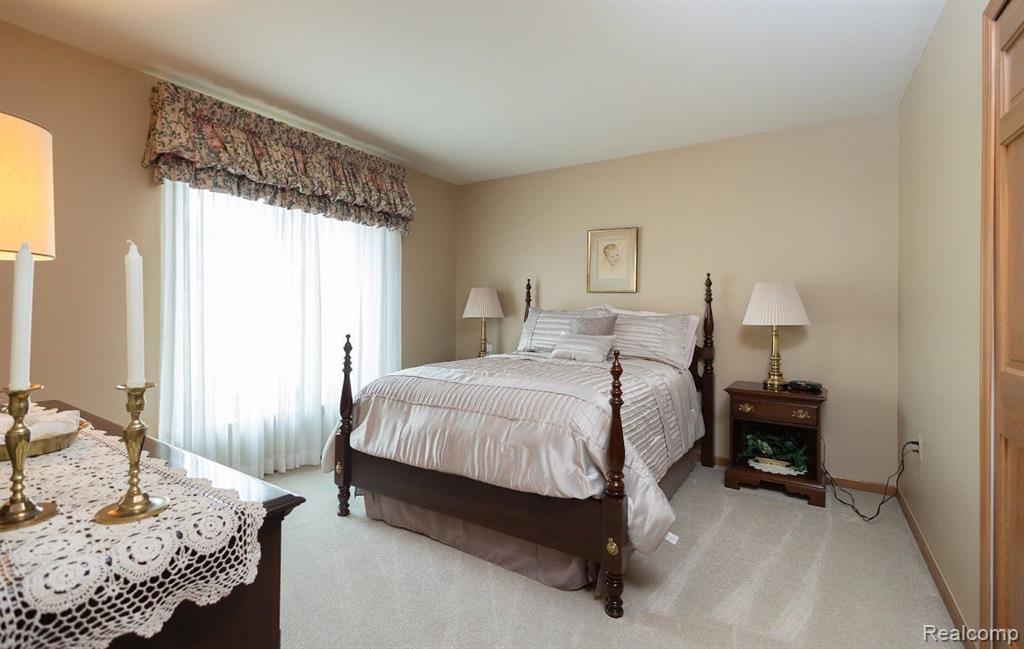 2361 Oak Ridge Drive Troy, MI 48098 - Photo 50 of 68 Gallery Image 50