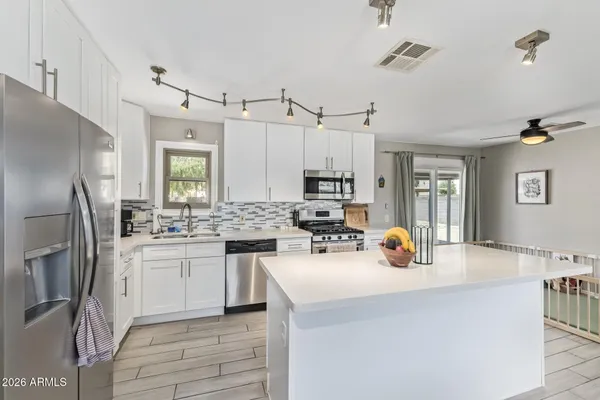 $379,000 | 720 East Carol Avenue, Phoenix, AZ 85020