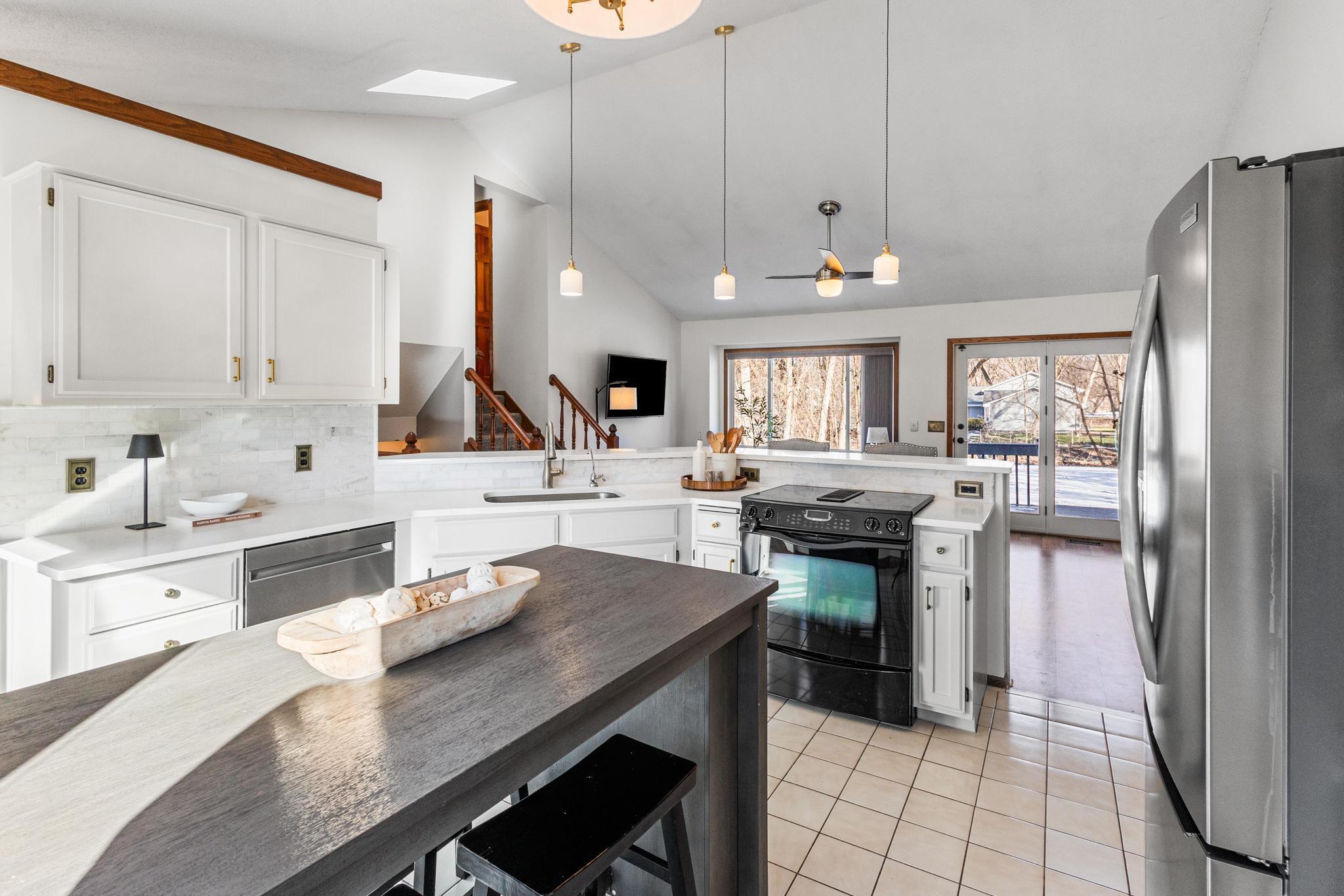 6340 Larch Lane North Maple Grove, MN 55369 - Photo 13 of 55