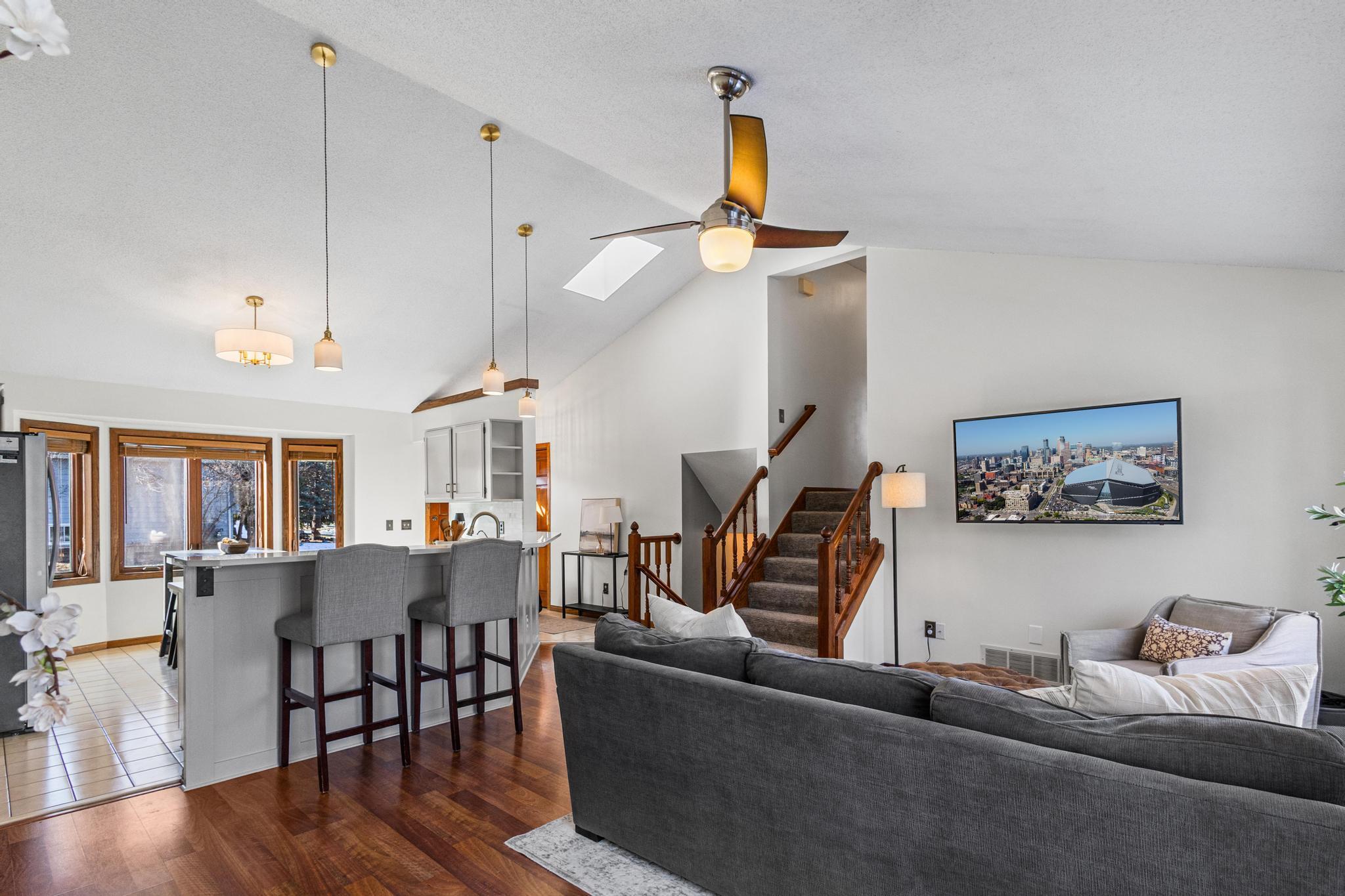 6340 Larch Lane North Maple Grove, MN 55369 - Photo 6 of 55