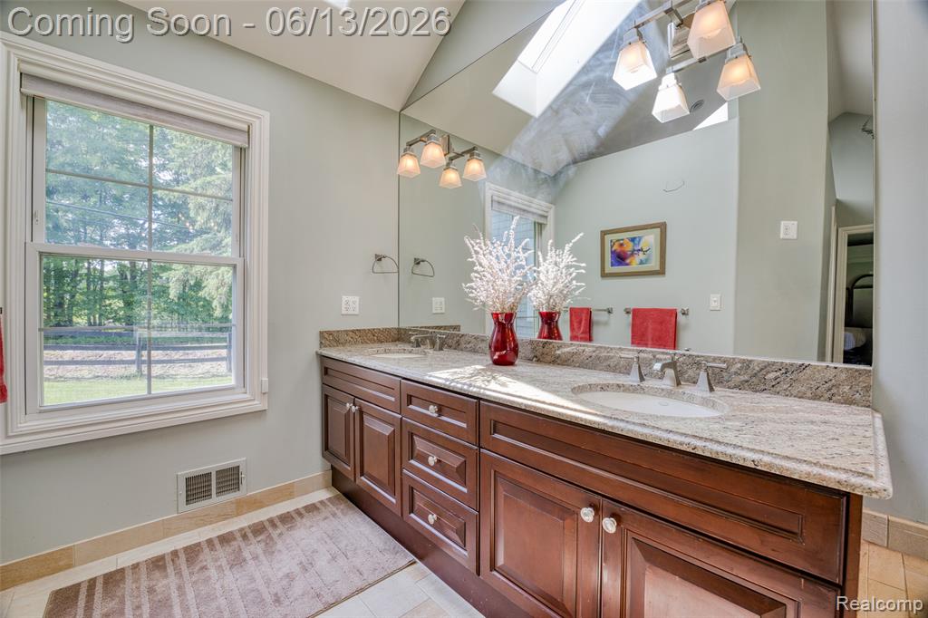 1310 Brauer Road Oxford, MI 48371 - Photo 27 of 73