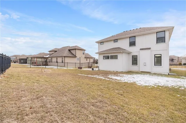 $459,900 | 1225 Hillmann Lane, Warrensburg, MO 64093