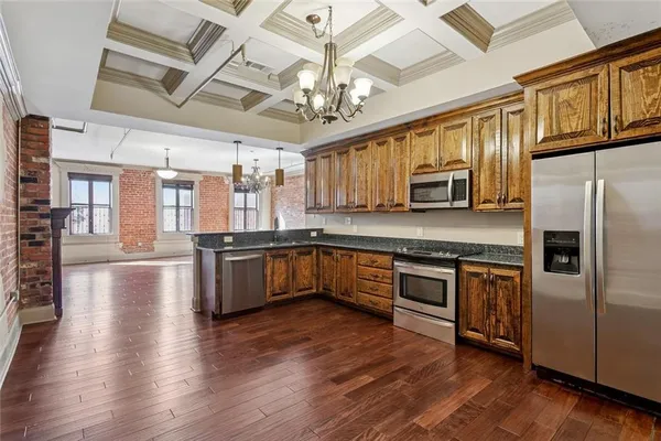 $3,700 | 431 Gravier Street, Unit 3, New Orleans, LA 70130