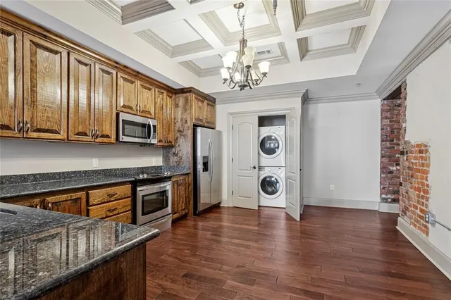 $3,700 | 431 Gravier Street, Unit 3, New Orleans, LA 70130