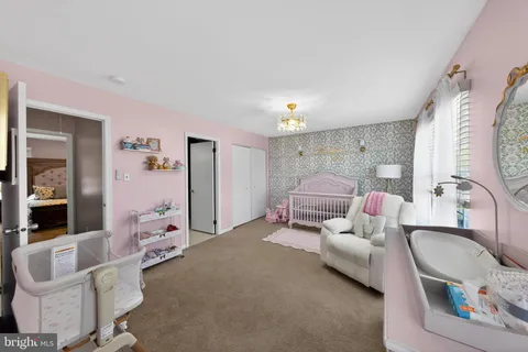 $344,900 | 56 Victoria Drive, Aston, PA 19014