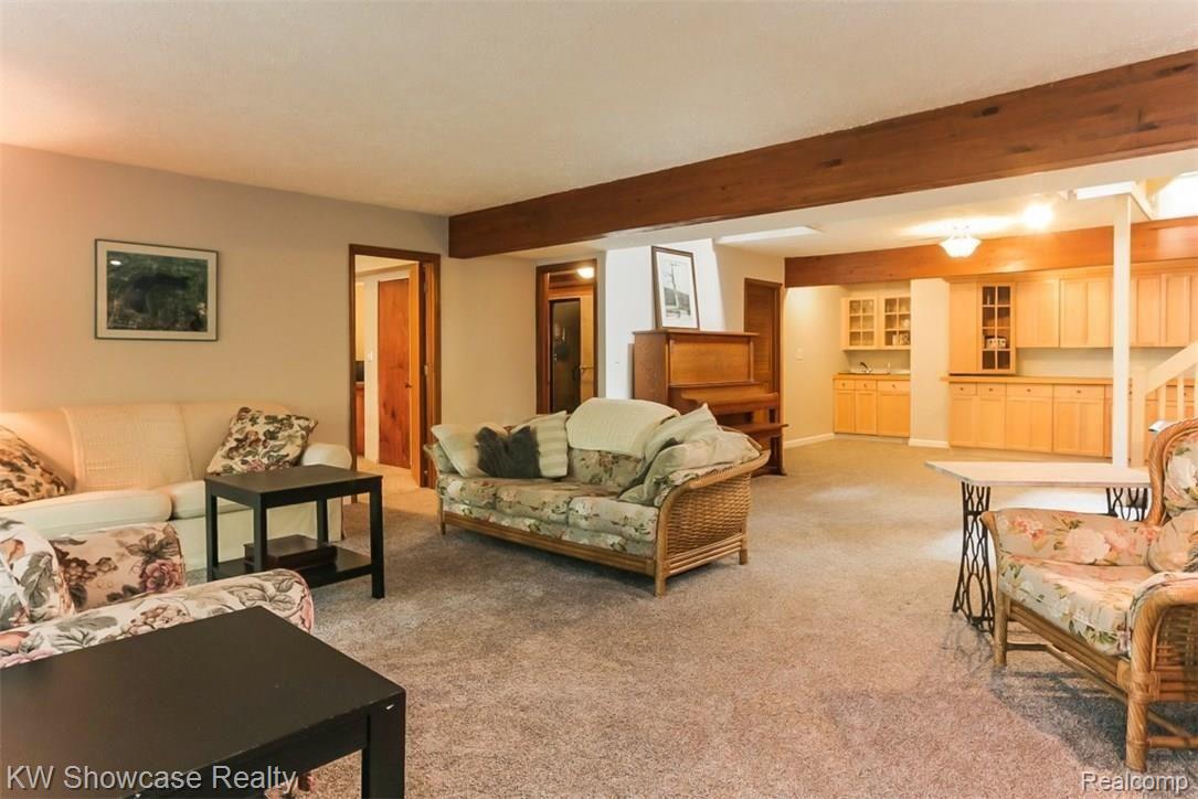 1903 Addaleen Road Highland, MI 48357 - Photo 36 of 51 035-4066432-medium.jpg