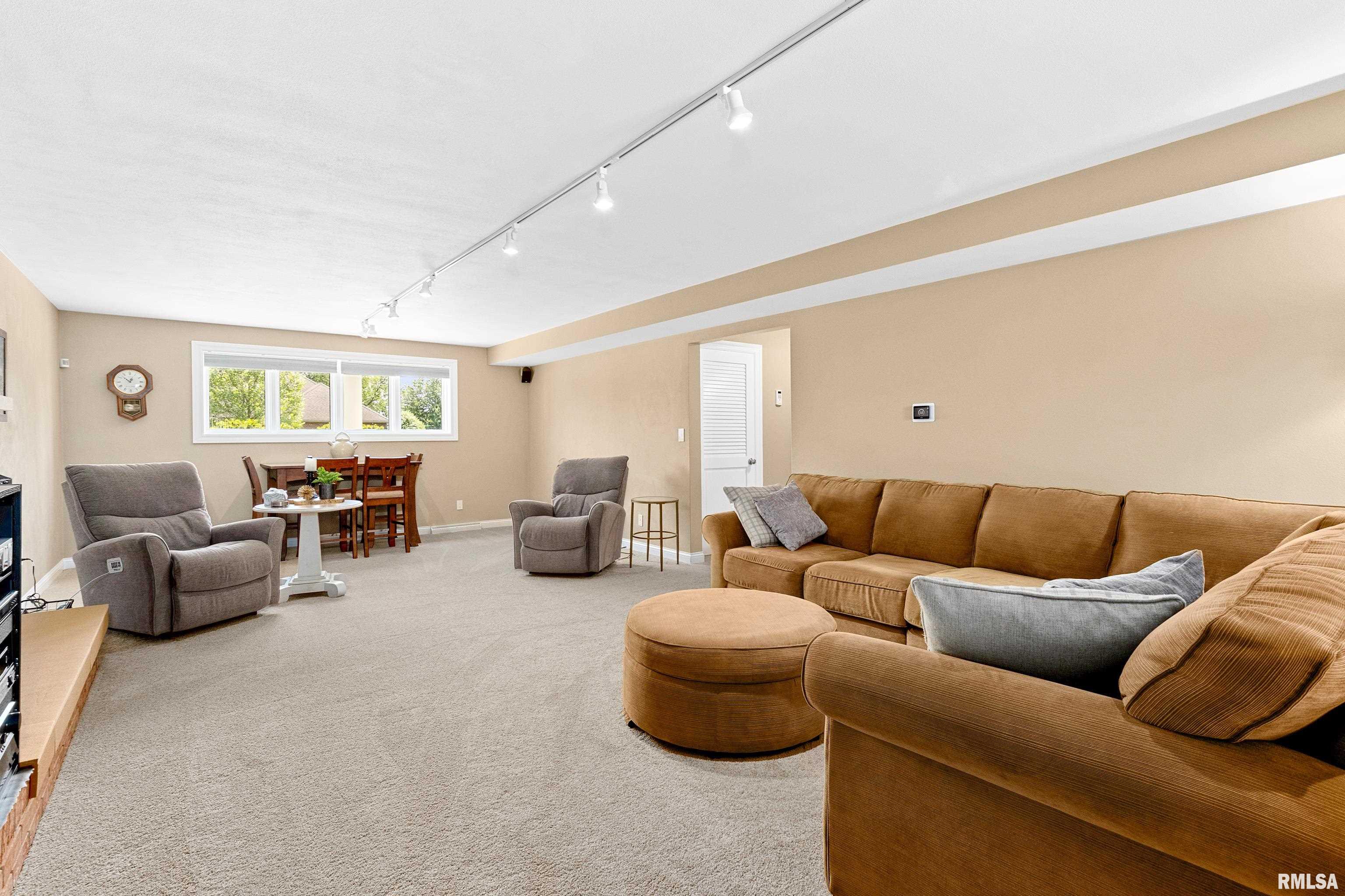 301 West Northgate Road Peoria, IL 61614 - Photo 40 of 49 Gallery Image 40