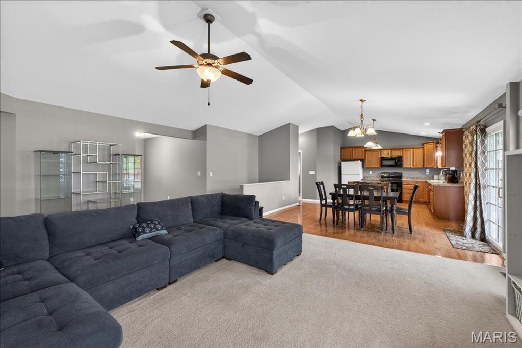 1104 Maplewood Lane Waterloo, IL 62298 - Photo 8 of 35