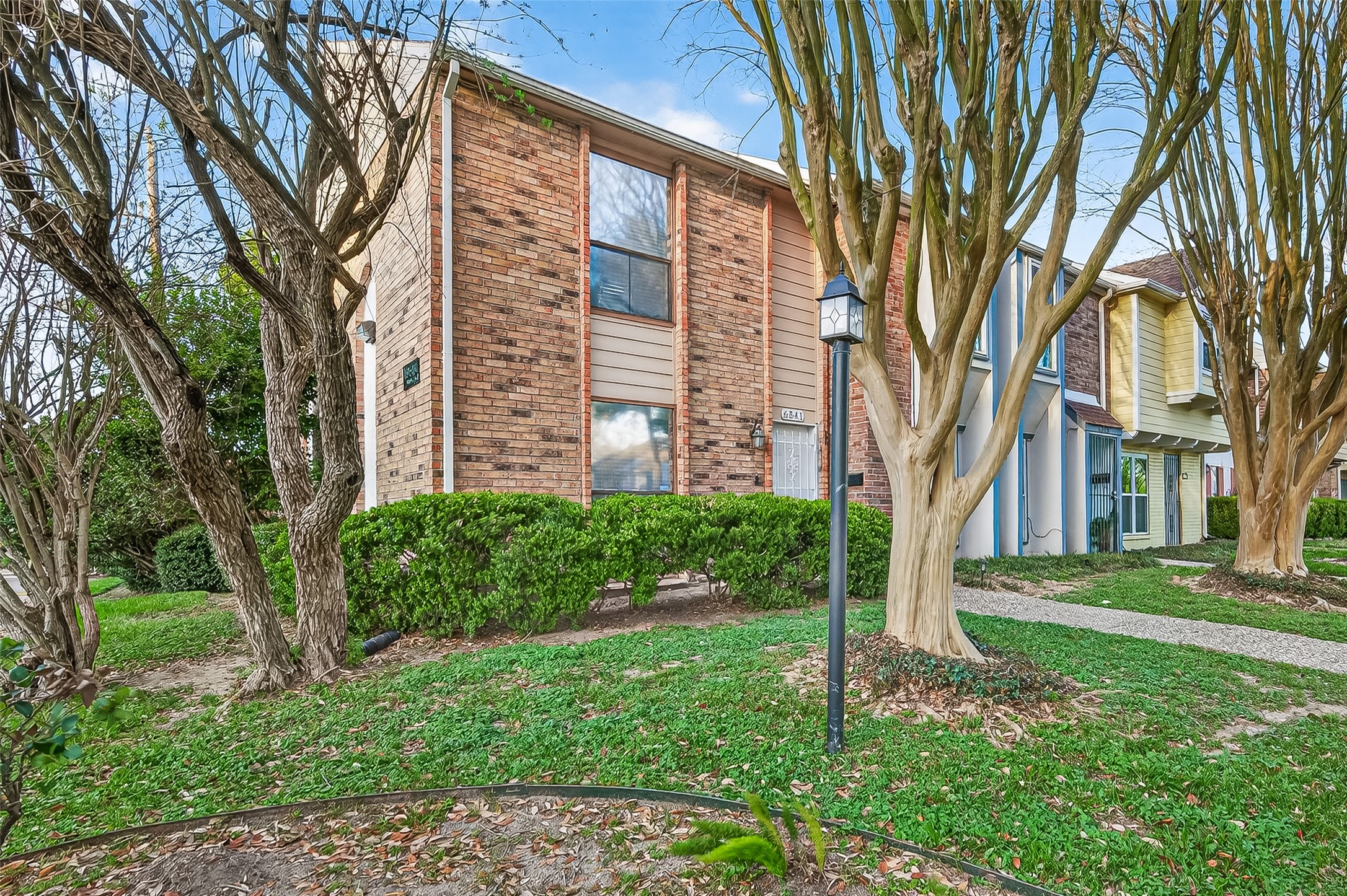 6541 Wanda Lane Houston, TX 77074 - Photo 2 of 37