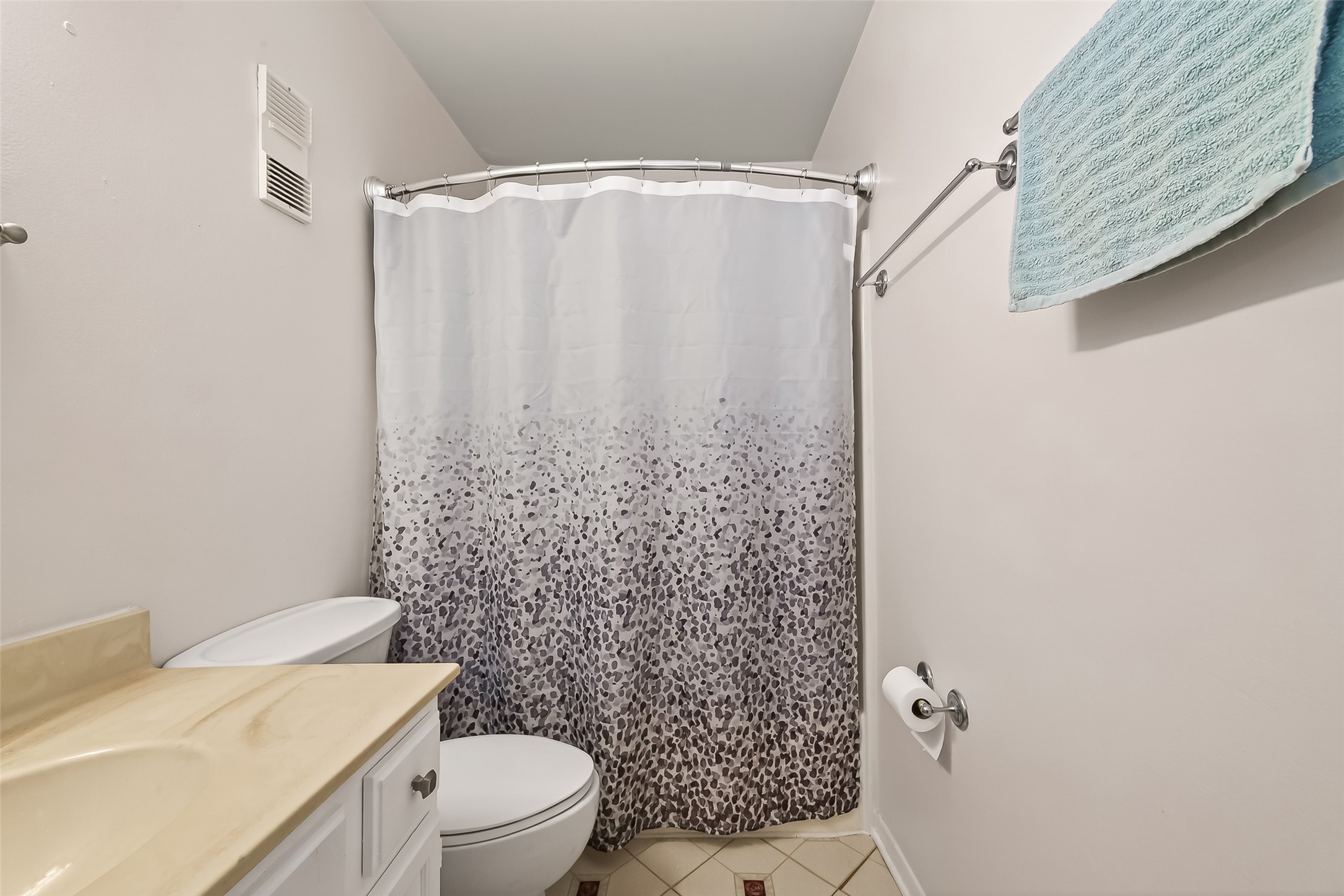 6541 Wanda Lane Houston, TX 77074 - Photo 27 of 37