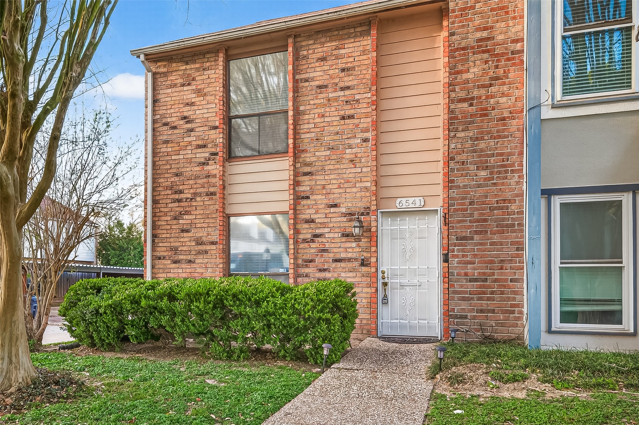 6541 Wanda Lane Houston, TX 77074 - Photo 4 of 37