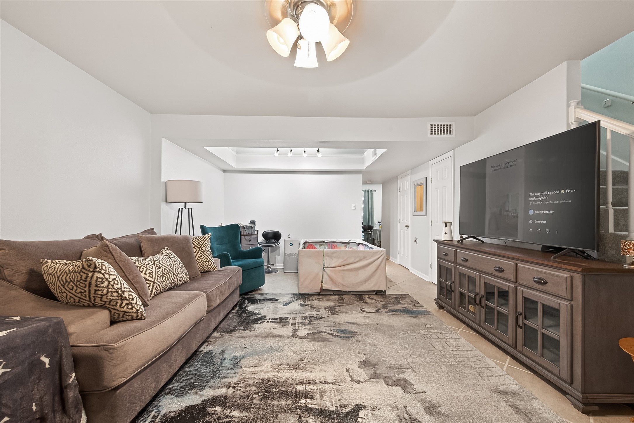 6541 Wanda Lane Houston, TX 77074 - Photo 7 of 37