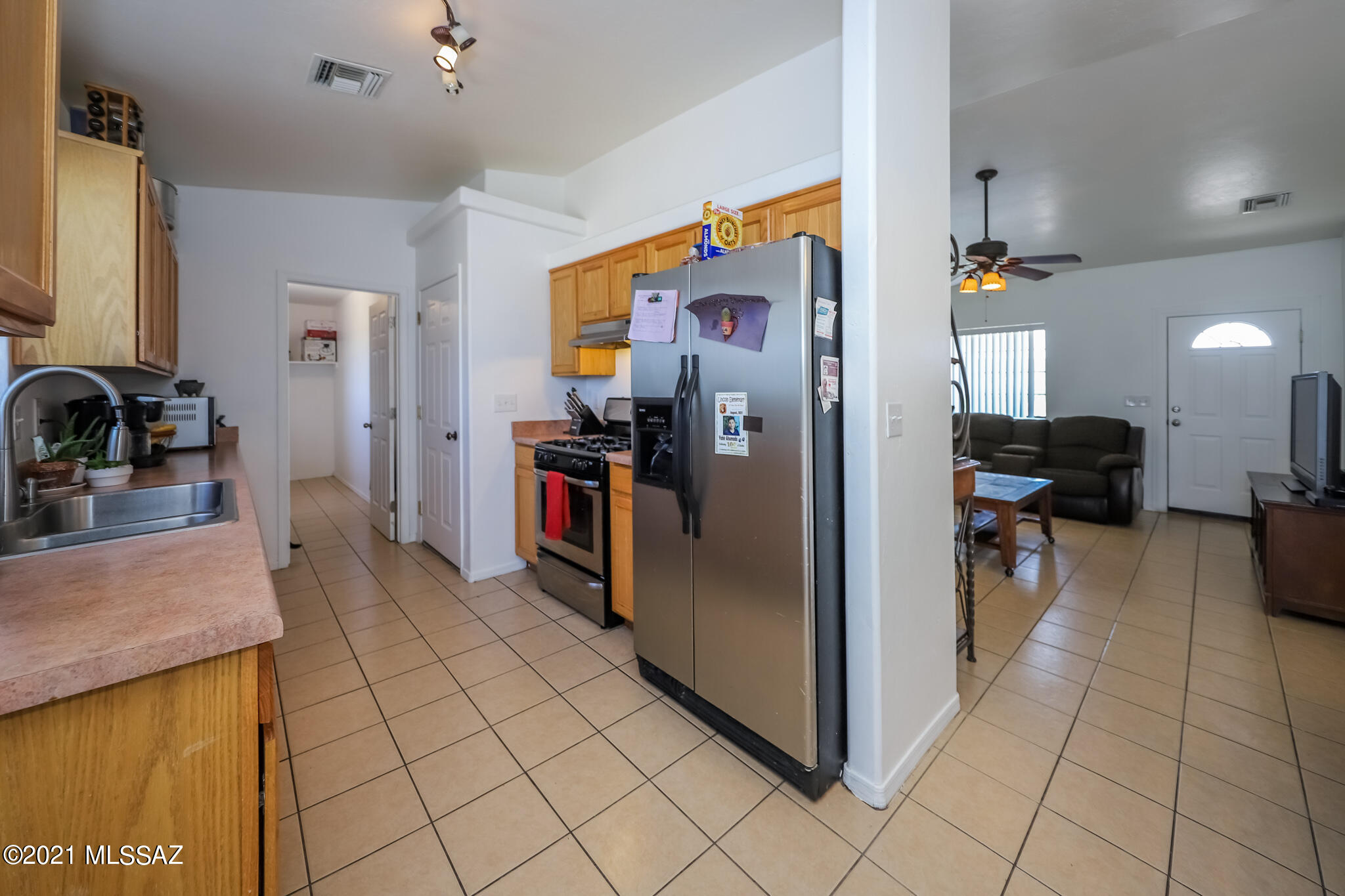 450 Camino Brizza Bonel, Unit 3 Rio Rico, AZ 85648 - Photo 8 of 21