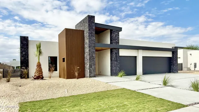 $759,500 | 5849 Valley Palm Drive, El Paso, TX 79932