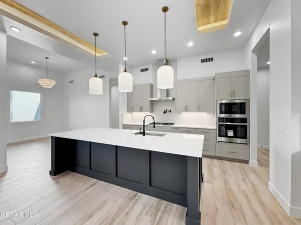 $748,000 | 5849 Valley Palm Drive, El Paso, TX 79932