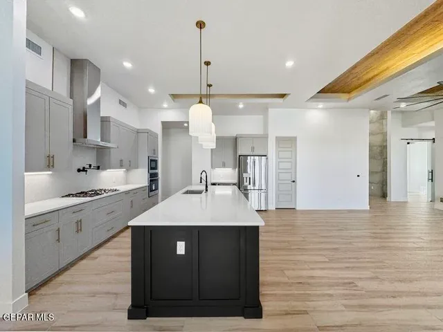 $759,500 | 5849 Valley Palm Drive, El Paso, TX 79932