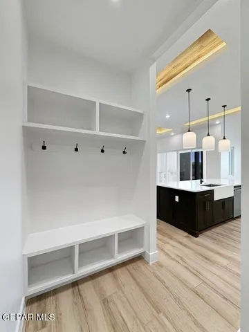 $759,500 | 5849 Valley Palm Drive, El Paso, TX 79932