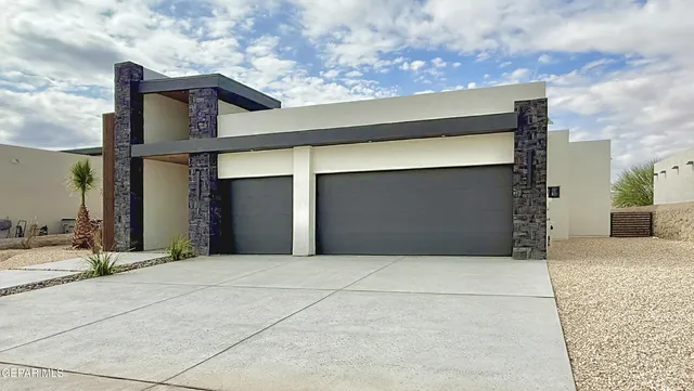 $759,500 | 5849 Valley Palm Drive, El Paso, TX 79932