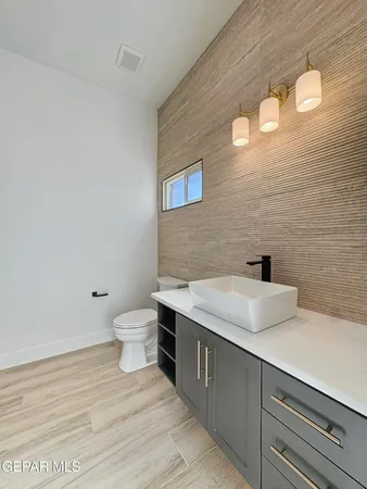 $748,000 | 5849 Valley Palm Drive, El Paso, TX 79932