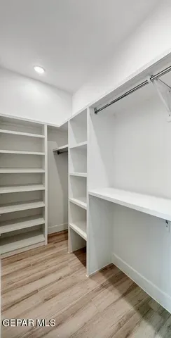 $759,500 | 5849 Valley Palm Drive, El Paso, TX 79932