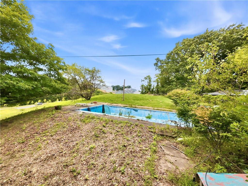 1295 Stoops Ferry Road Coraopolis, PA 15108 - Photo 33 of 36 Gallery Image 33