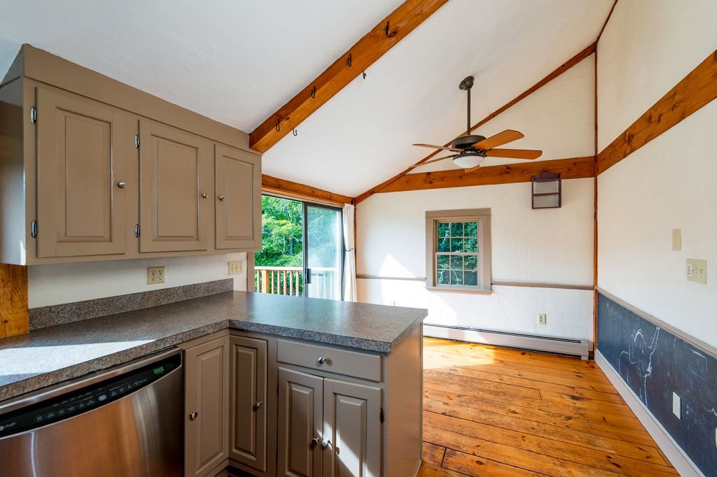 71 Fall Mill Road York, ME 03909 - Photo 7 of 35