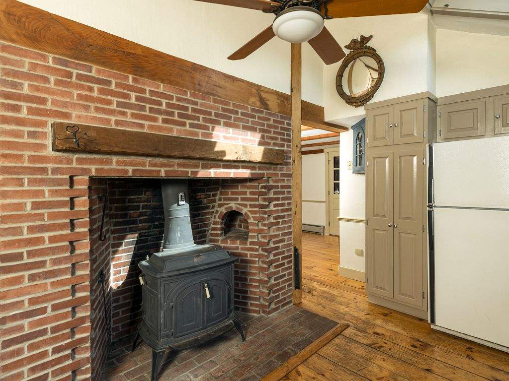 71 Fall Mill Road York, ME 03909 - Photo 10 of 35