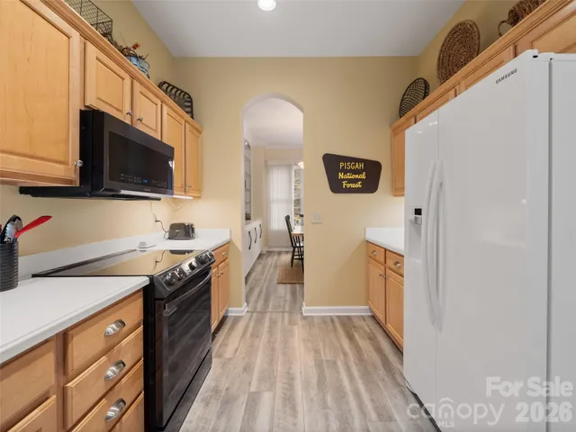 $739,000 | 47 Ridgetop Circle, Unit 202, Brevard, NC 28712