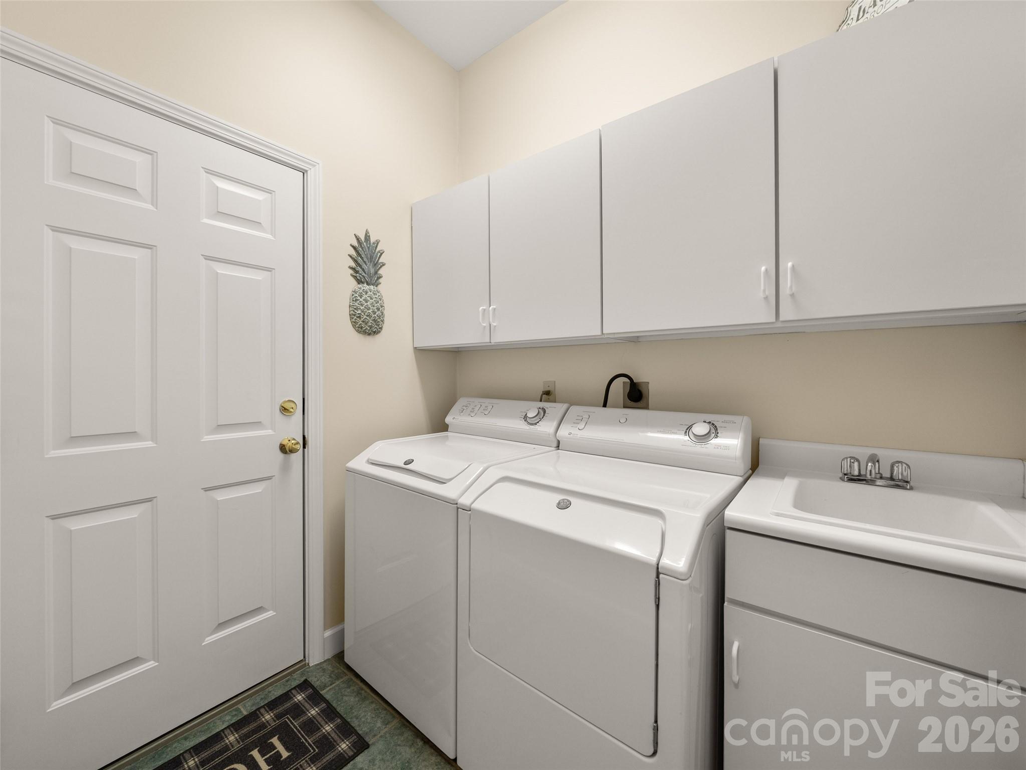 47 Ridgetop Circle, Unit 202 Brevard, NC 28712 - Photo 18 of 34