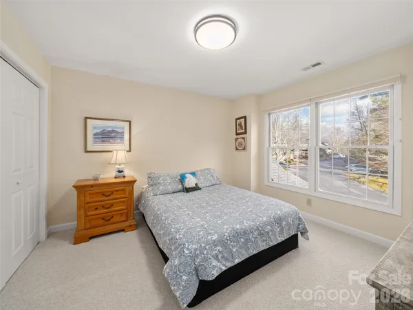 $739,000 | 47 Ridgetop Circle, Unit 202, Brevard, NC 28712