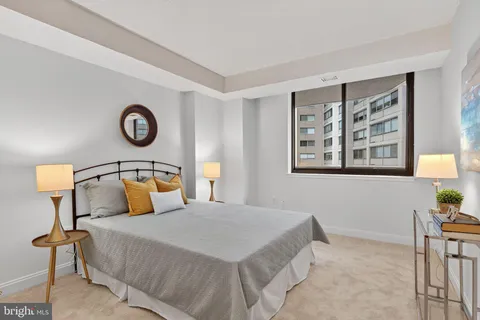 $649,000 | 4550 North Park Avenue, Unit 814, Chevy Chase, MD 20815