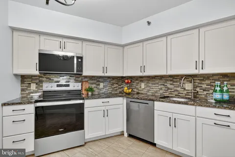 $649,000 | 4550 North Park Avenue, Unit 814, Chevy Chase, MD 20815