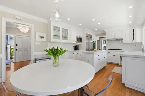 $3,150,000 | 130 Kerri Court, Redwood City, CA 94061