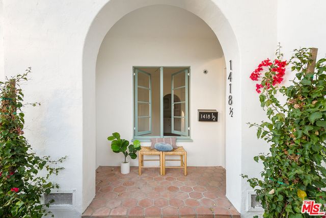 $825,000 | 1418 1/2 Hazelwood Avenue, Los Angeles, CA 90041