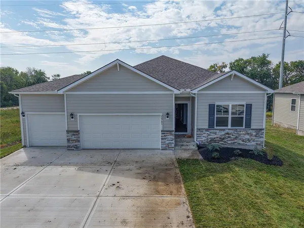 $525,990 | 25010 West 178th Street, Gardner, KS 66030