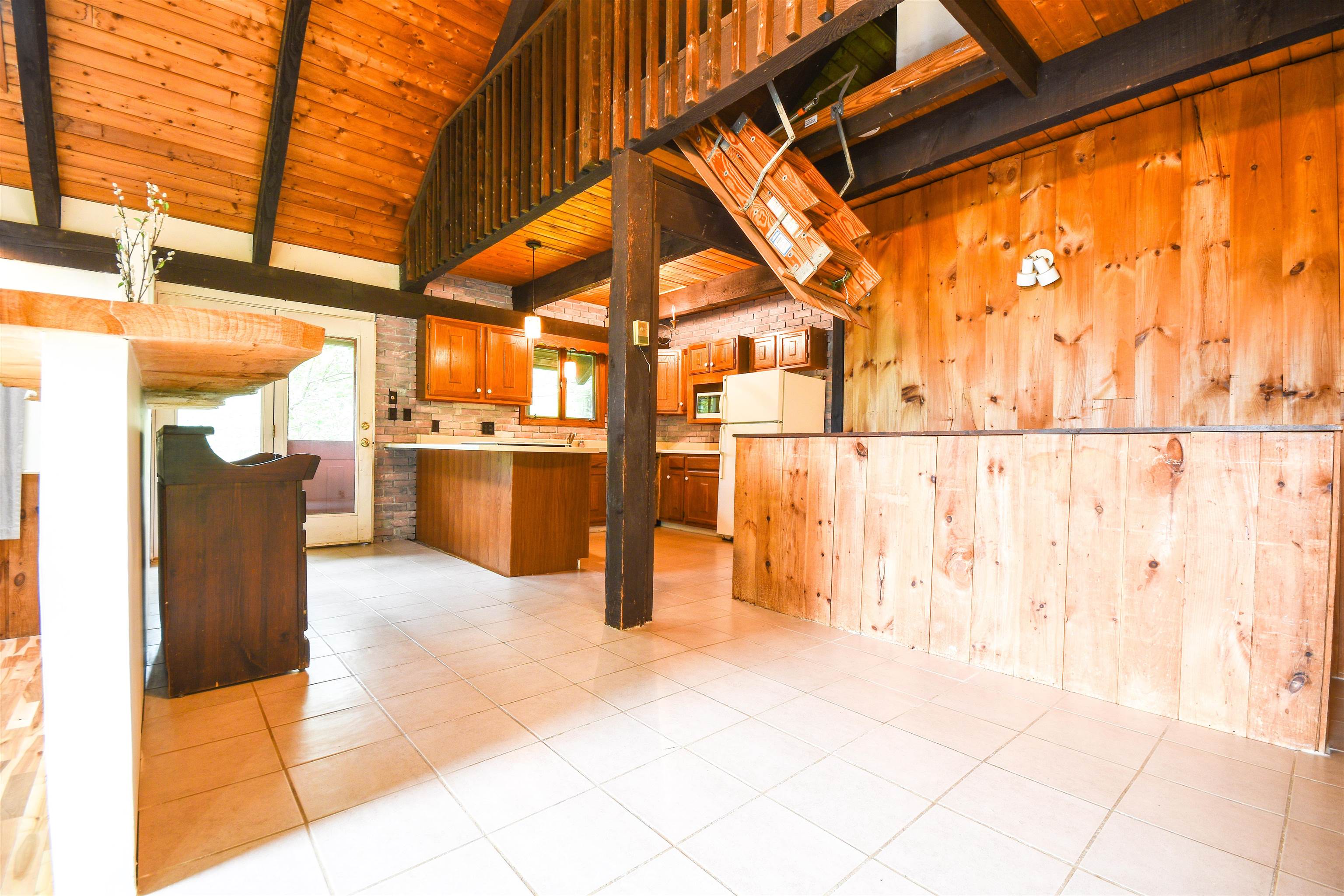 214 Valley View Road Shaftsbury, VT 05262 - Photo 6 of 40 Gallery Image 6