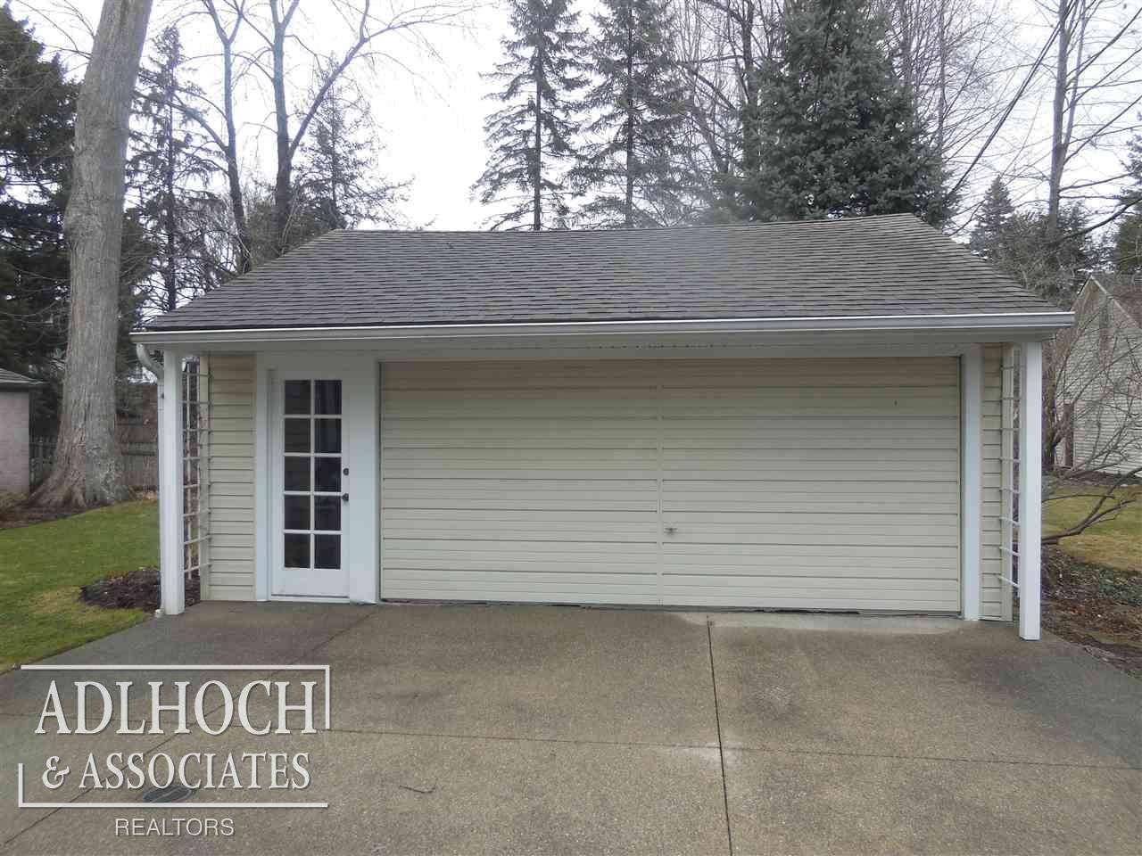 172 Moran Road Grosse Pointe Farms, MI 48236 - Photo 27 of 30