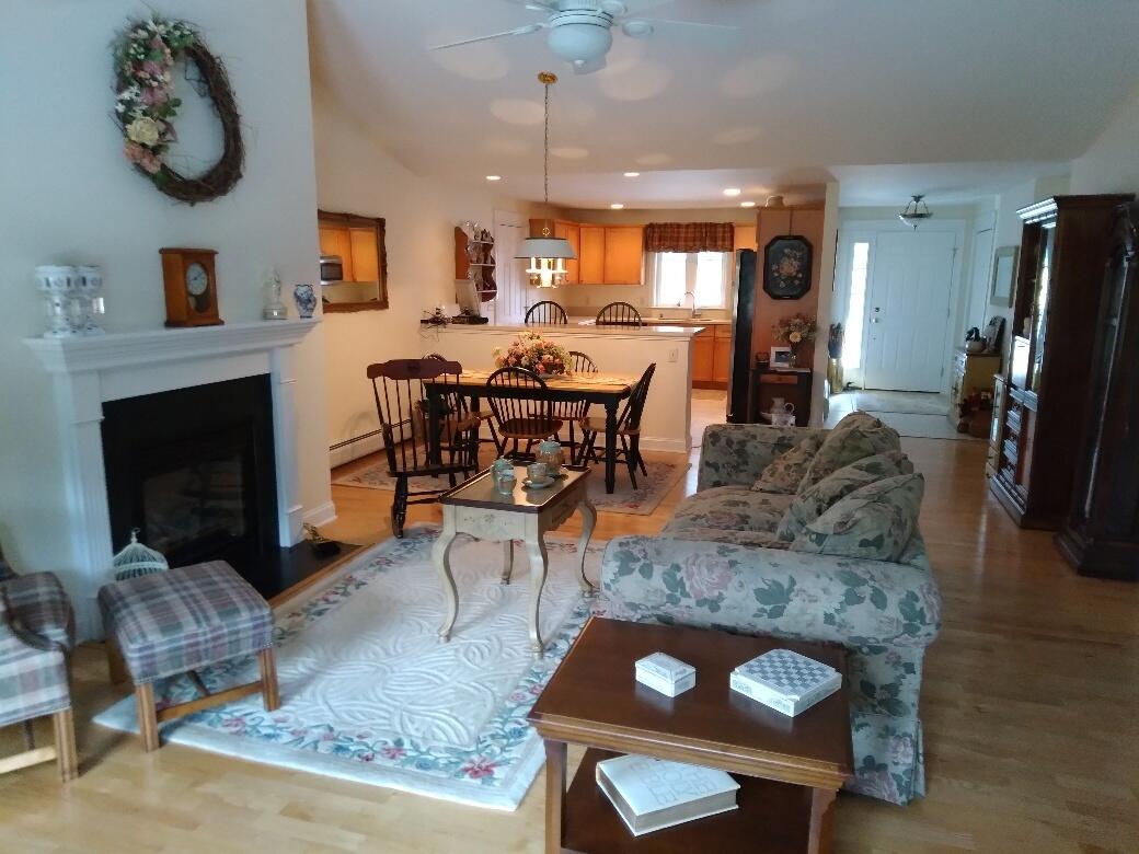 893 Portland Road, Unit 10 Saco, ME 04072 - Photo 11 of 25 20210314_134058_resized_1
